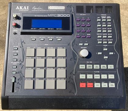 Akai-MPC3000LE
